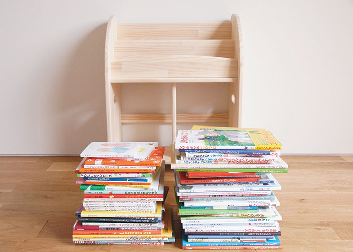 木遊舎 絵本棚 国産 木製【ほんたて-M-パイン（完成品・横幅53cm