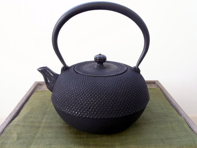 天然無垢板使用 角火鉢 欅（KEYAKI）：【備長炭通販専門店 豊栄】