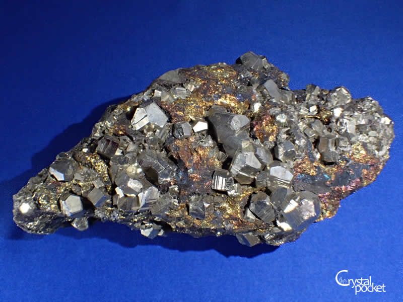 黄鉄鉱結晶塊(尾去沢鉱山) CHALCOPYRITE PYRITE 黄銅鉱 黄鉄鉱 尾去沢