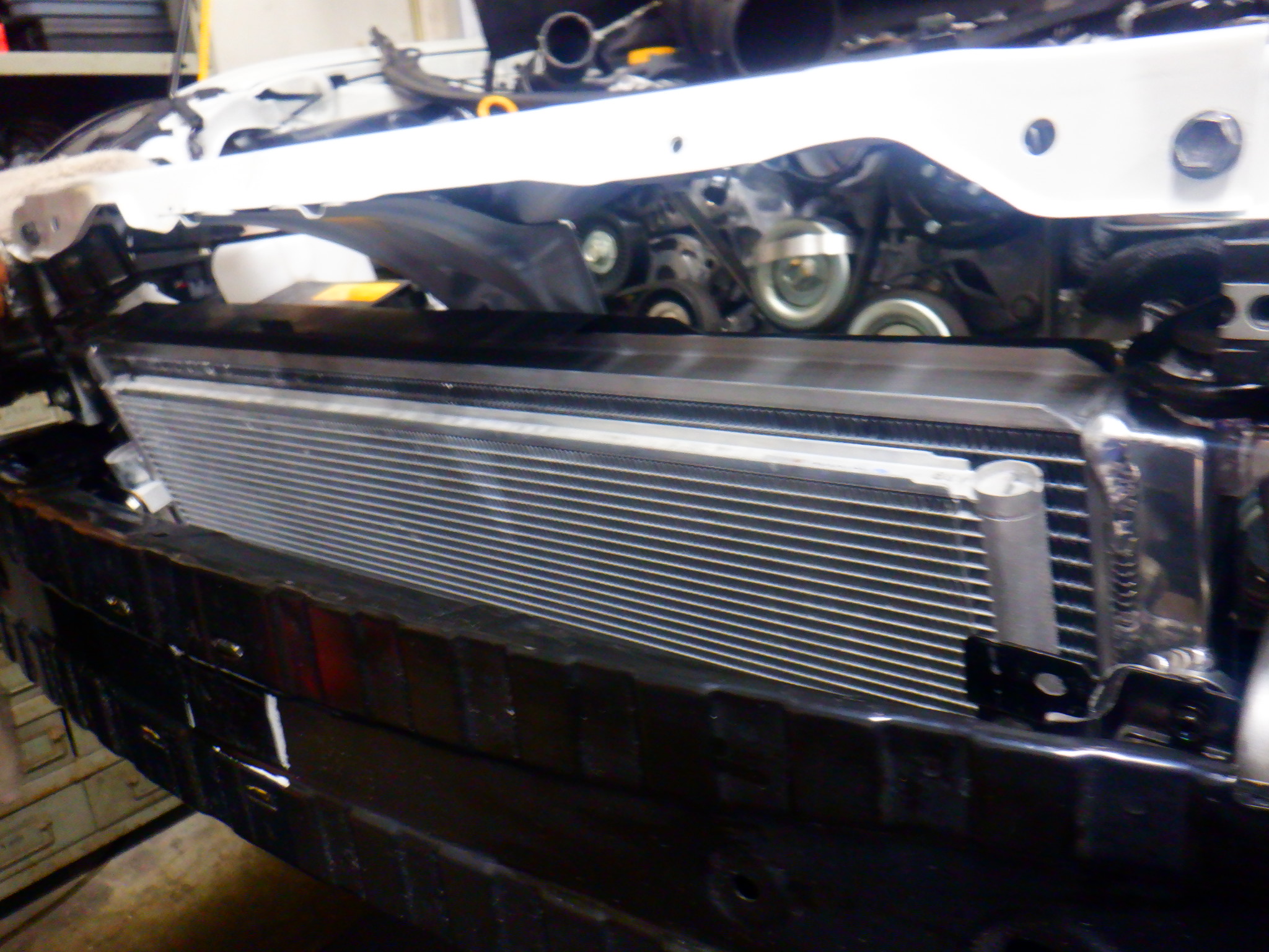 ZN8 GR86 ラジエター交換 & BNR32 車検整備 メンテナンス & R35