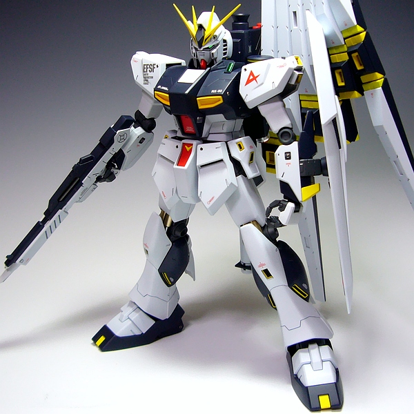 EVOLVE WORKS 1/100 MG νガンダム