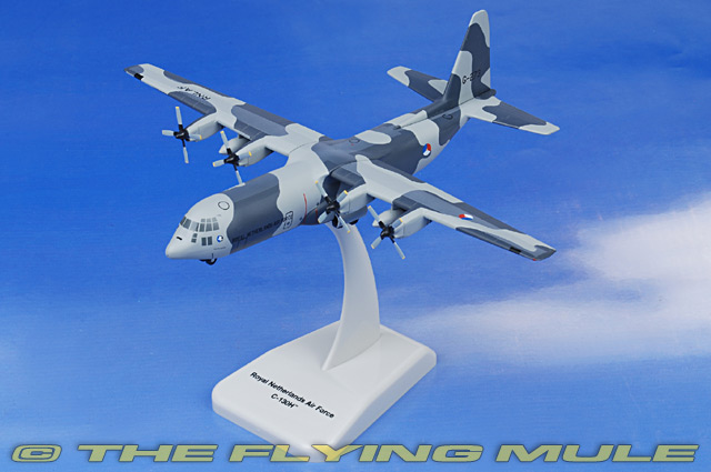 hogan 1/200 航空自衛隊 C-130H C-130H Hercules 1:200 Diecast Model