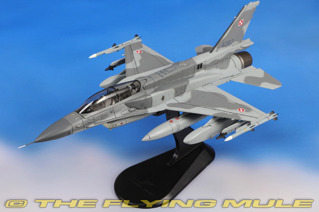 ホビーマスター F-16D サンダーバーズ（1/72スケール HA3805） ホビー