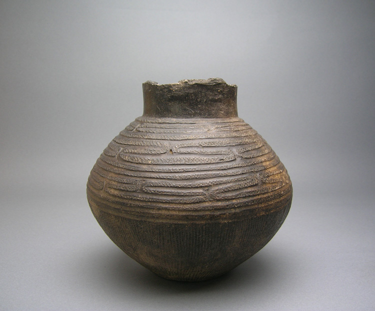 半蔵門ギャラリー - 縄文土器壺 | 古美術品専門サイト fufufufu.com