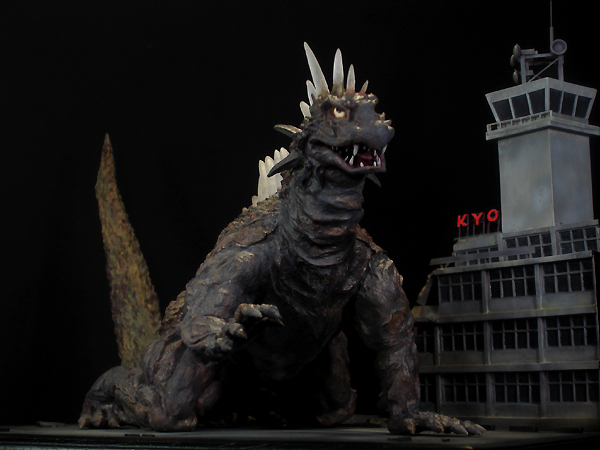 浅井造型】 大怪獣バラン 羽田空港最終防衛線 完成品