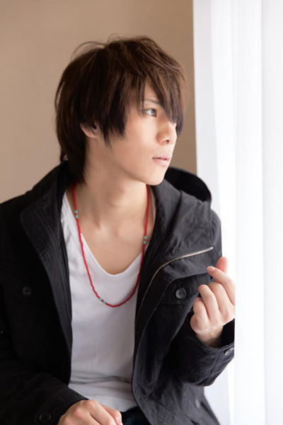 ① 2.5次元俳優 佐藤流司 デビュー前チェキ ① 2.5次元俳優 佐藤流司