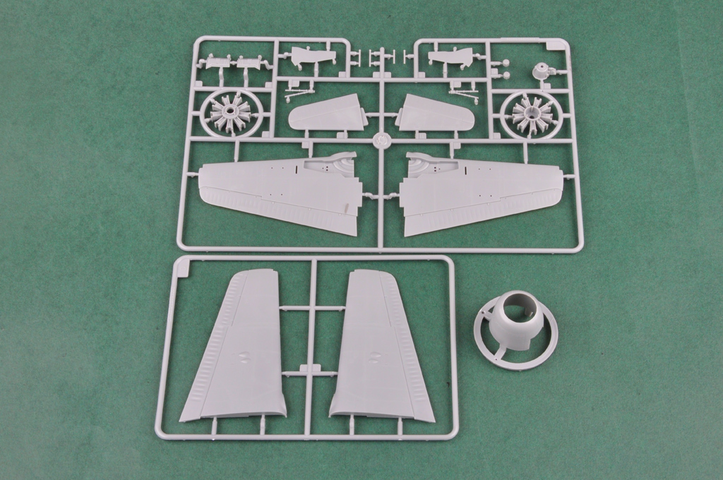 美国F8F-2 “熊猫”战斗机80358-1/48系列-HobbyBoss模型