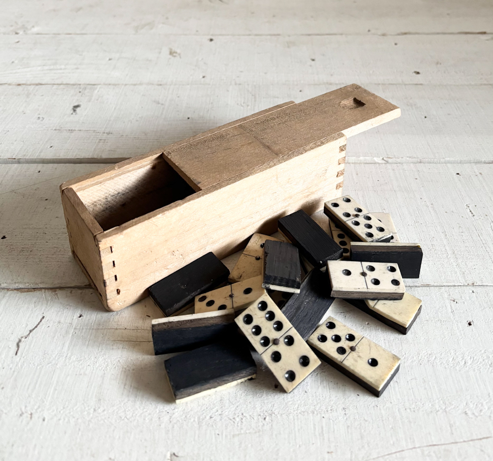 オブジェ一覧 | アンティーク・ブロカントを買うならHYGGE（ヒュッゲ）