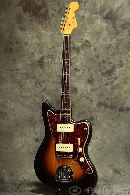 逆襲のジャズマスター好評発売中!!ジャズマスター好き必読のアイテム