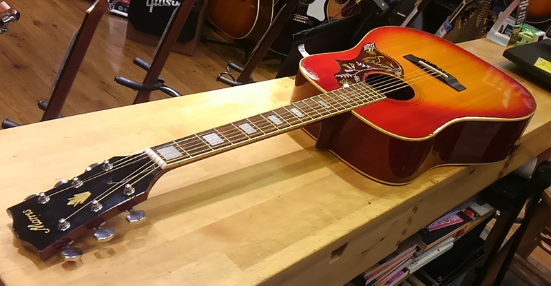 モーリスW30 ジャパンヴィンテージ アコギ Morris W-30 1979年製