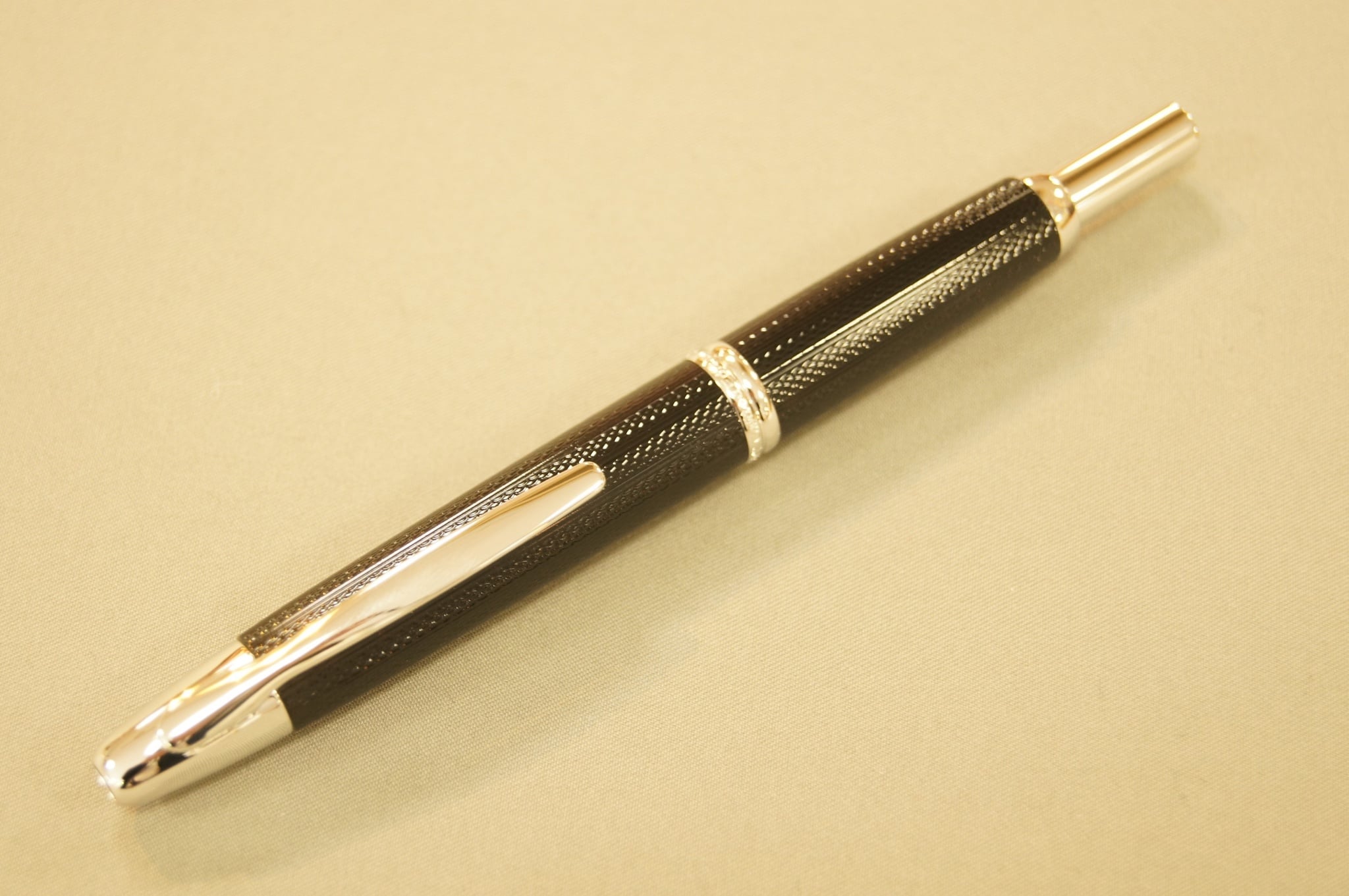 キャップレス 2016限定品 ネットブラック