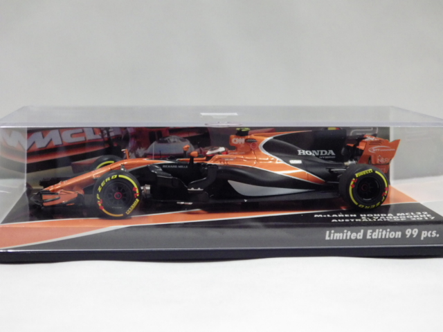 McLaren MCL32 2017 バンドーン。サイン入りミニカー1:43 ミニカー