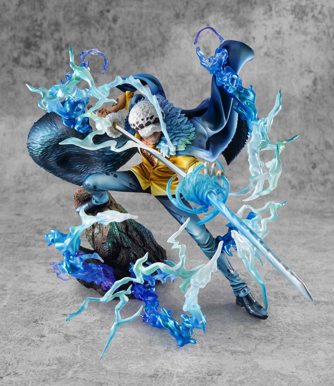 POP ワンピース S.O.C トラファルガー•ロー 箱あり】POP SOC “S.O.C