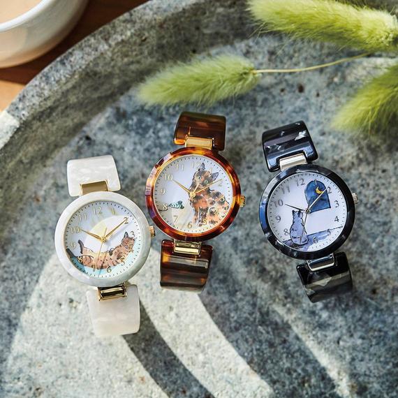 アクセ感覚でつけられる、猫とともに時を刻むバングルウォッチが登場