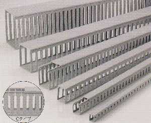 イカイ 配線ダクト 見積もりします。