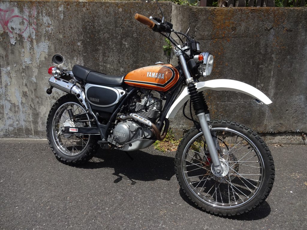 BURONCO225 ミニトレタンク | SR400・SR500のカスタム制作・販売・高価