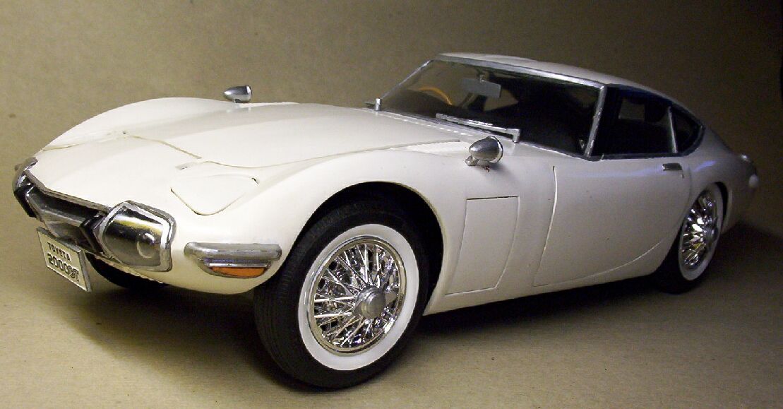 Otaki 1/16 Toyota 2000GT