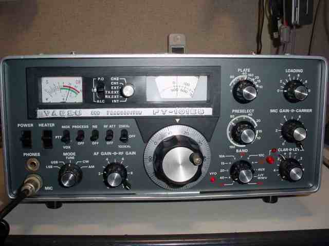 ヤエス HFトランシーバー FT101（S、B、E、BS、ES）