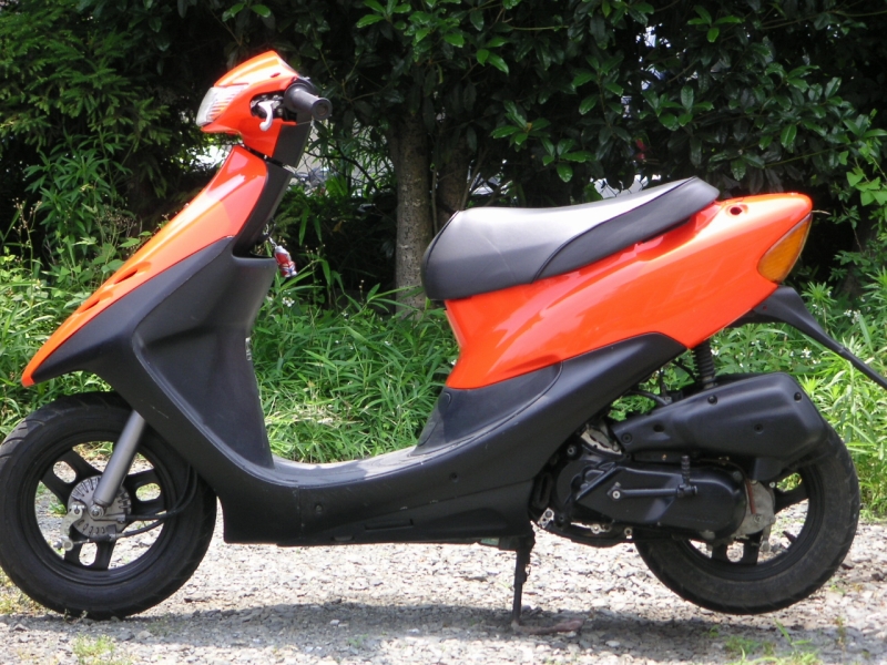 ティーズ ページ99 Hertz DCX 570.3 Dieci Series 5