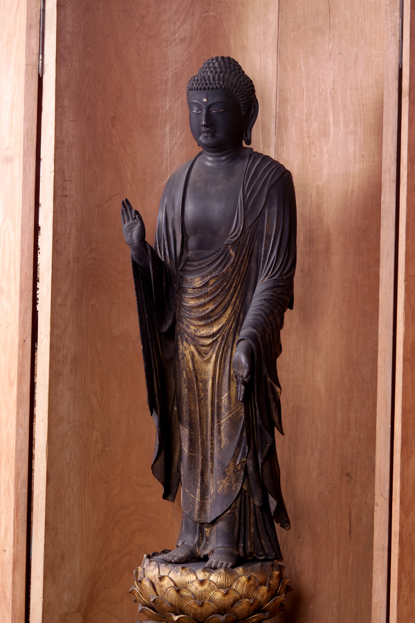 仏教美術/木造釈迦如来立像/仏高:17cm/木彫/仏像/彫刻/置物/オブジェ