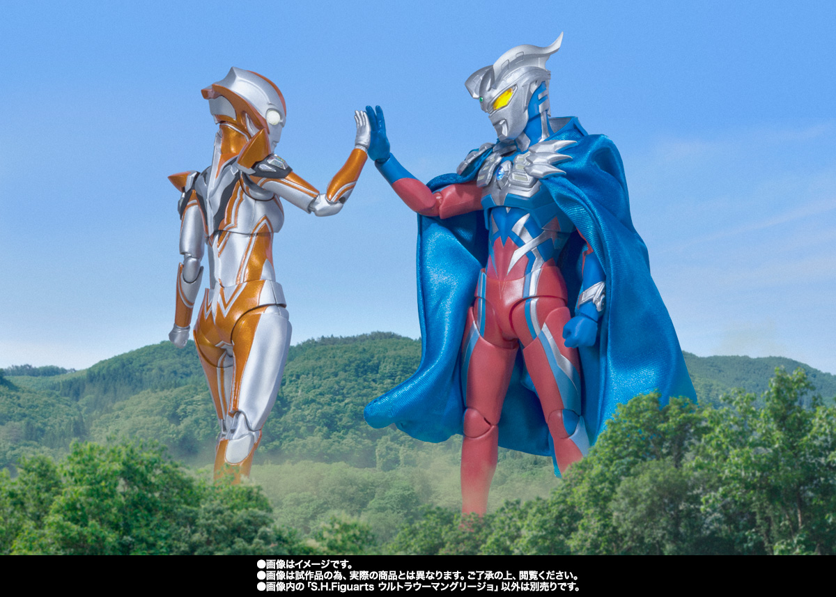 S.H.Figuarts Ultrawoman Grigio | TAMASHII WEB