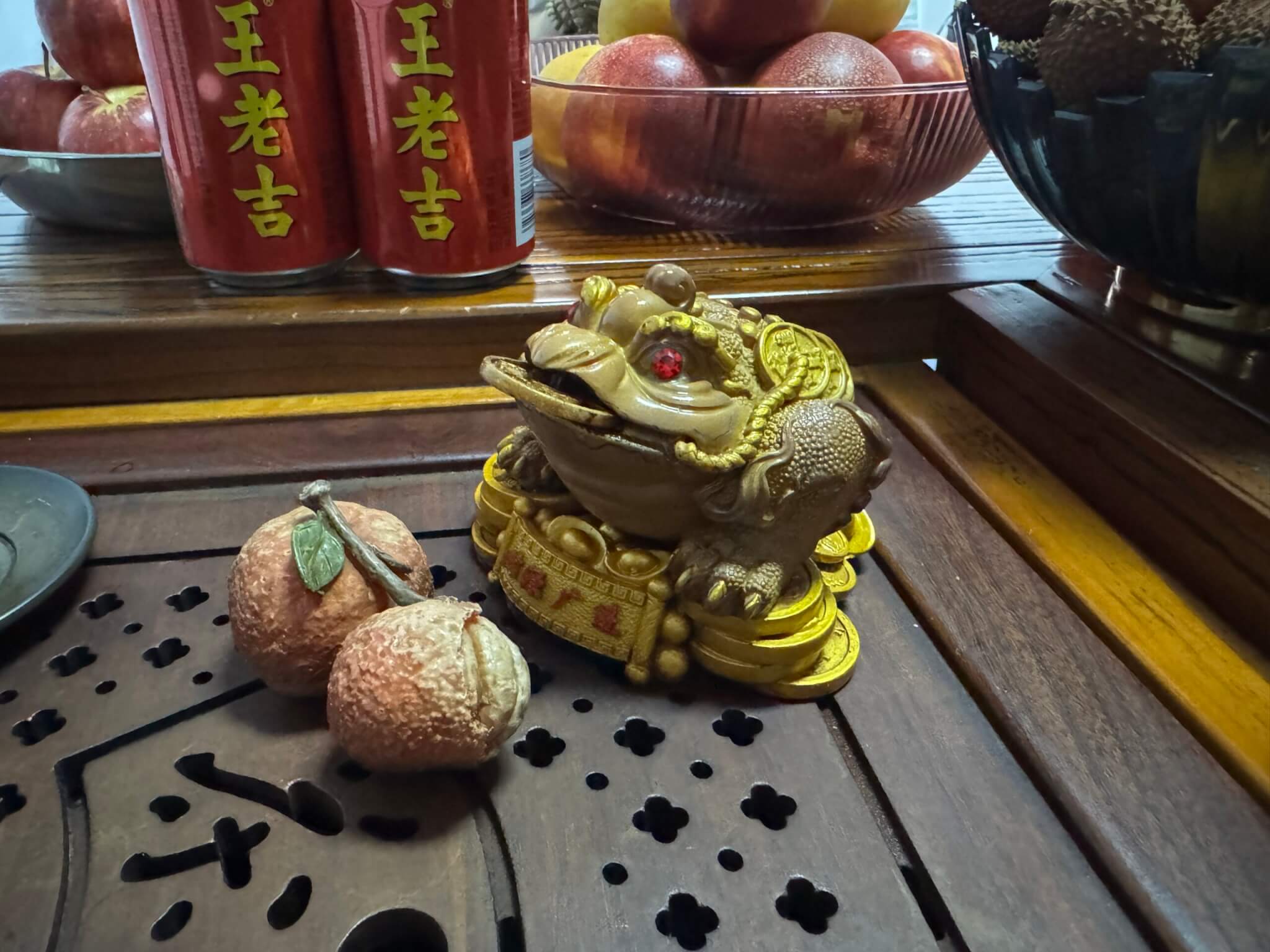 三本足のヒキガエル 金運アップの象徴！中国の縁起物『金蟾（きんせん