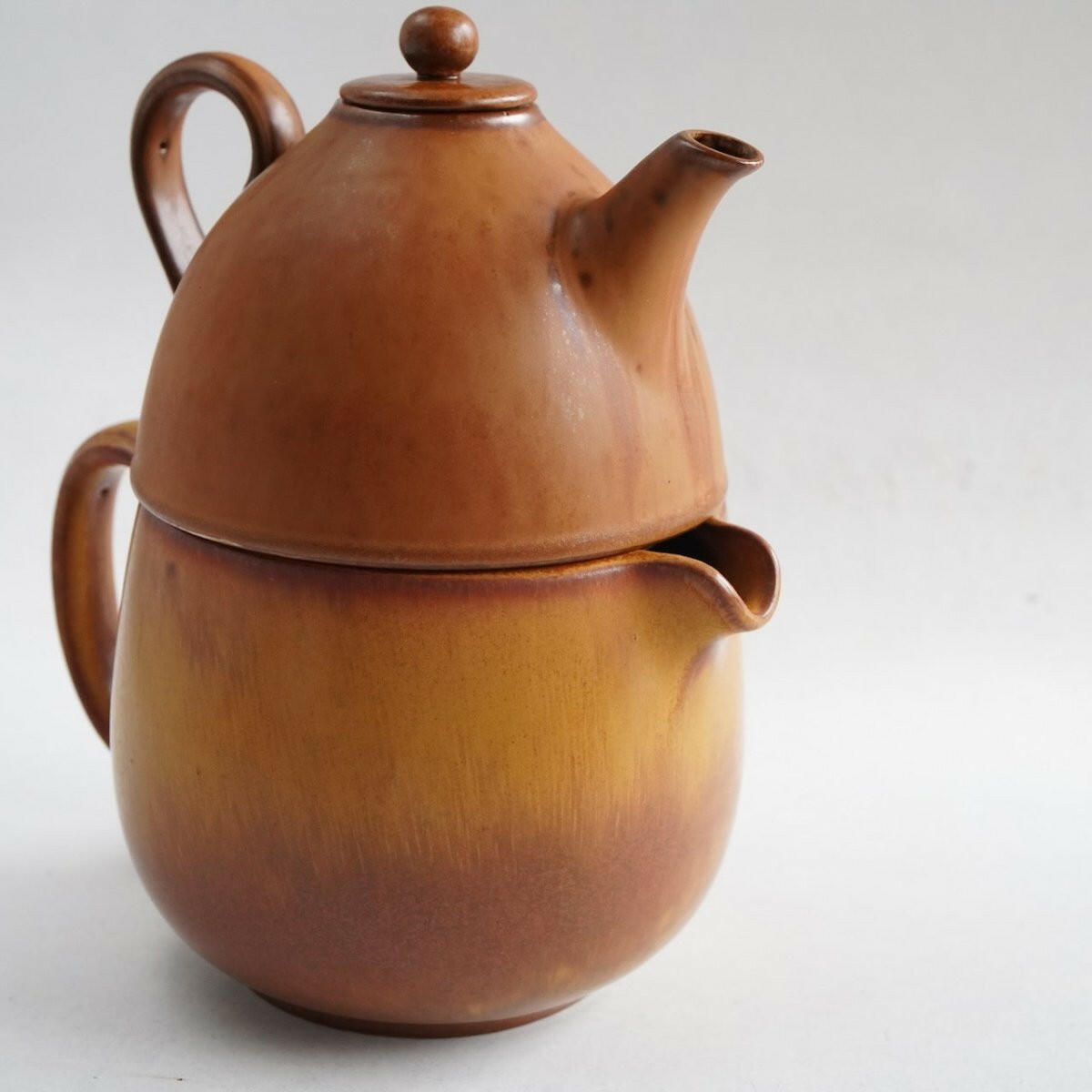 ロールストランド（Rörstrand）グンナー・ニールンド（Gunnar Nylund