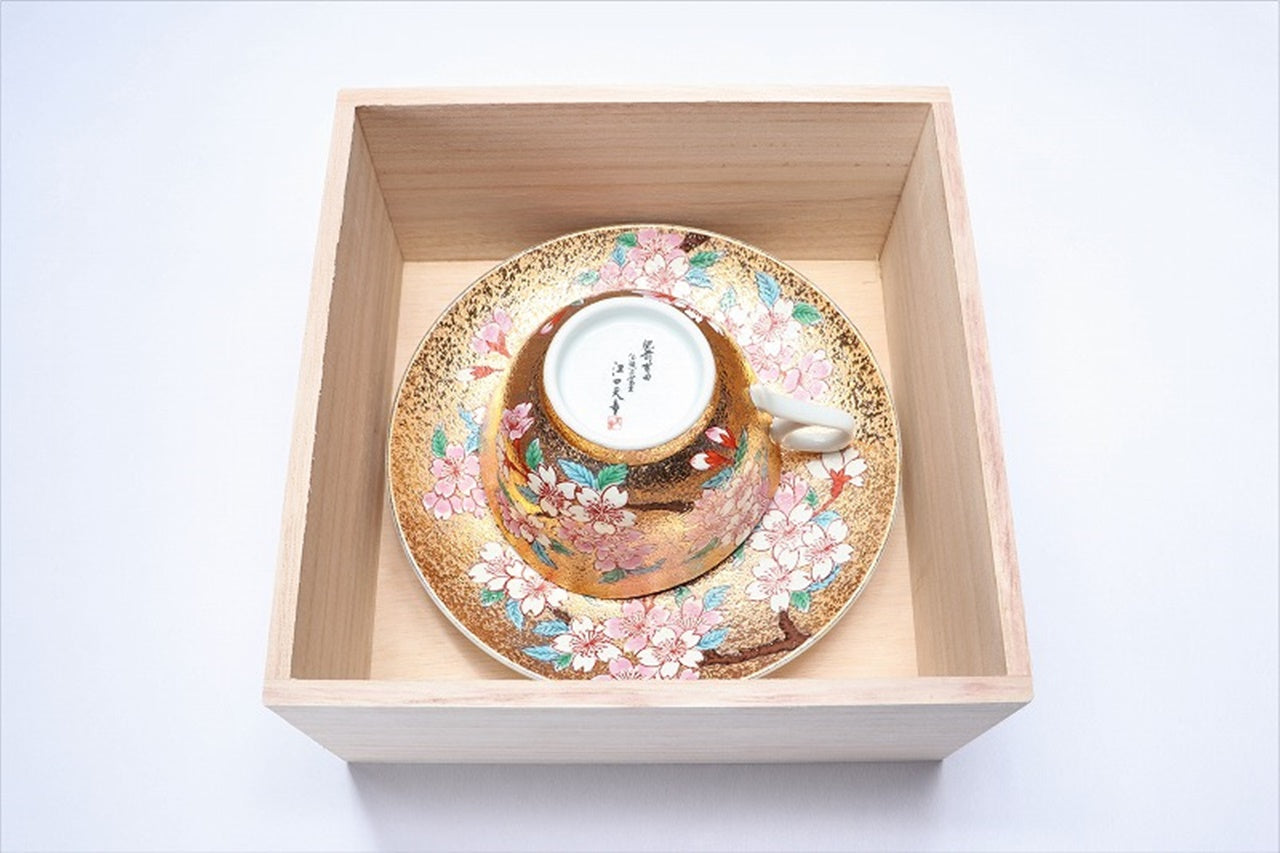 春慶塗手アンティーク鉢&有田焼き(お茶吞茶碗4客) 春慶塗手