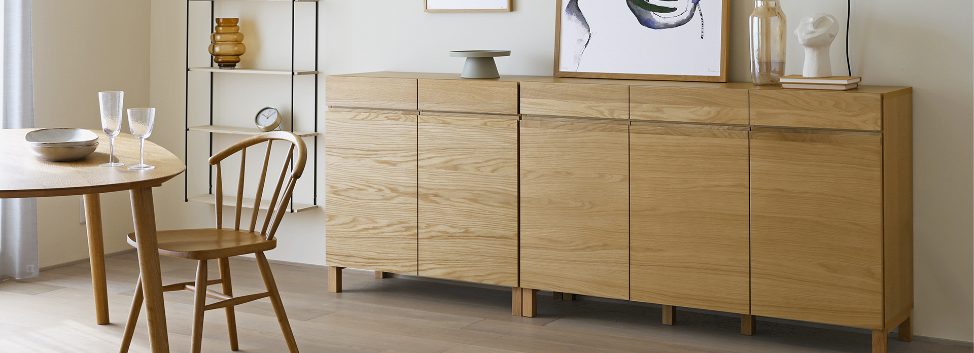 レッチェ 134キャビネット OAK(W134×D40×H88cm)税込￥135,000 | 高野