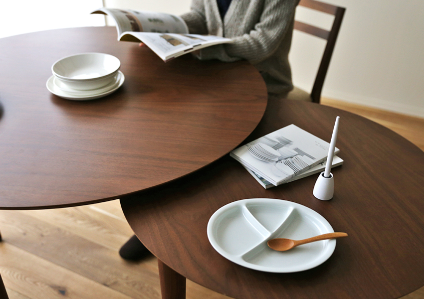 バルーン 伸長式ダイニングテーブル WALNUT(W162×D105×H70cm)税込