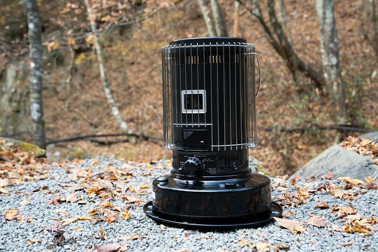 タカチャン 2022年製 トヨトミ 石油ストーブ KS67HW おまけ付き