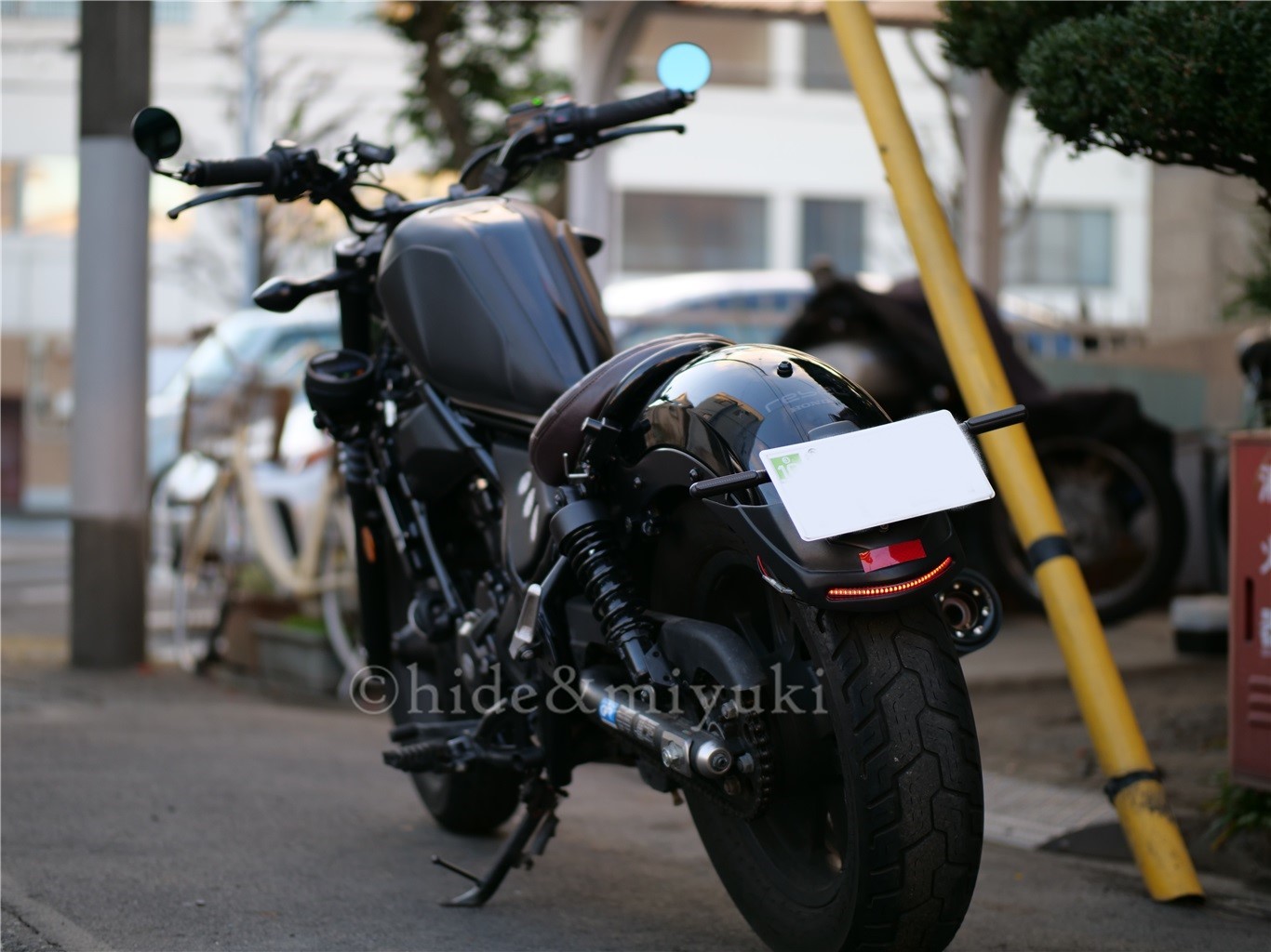 ホンダ レブル250純正 未使用 テールランプ 赤色 取り付け金具付き