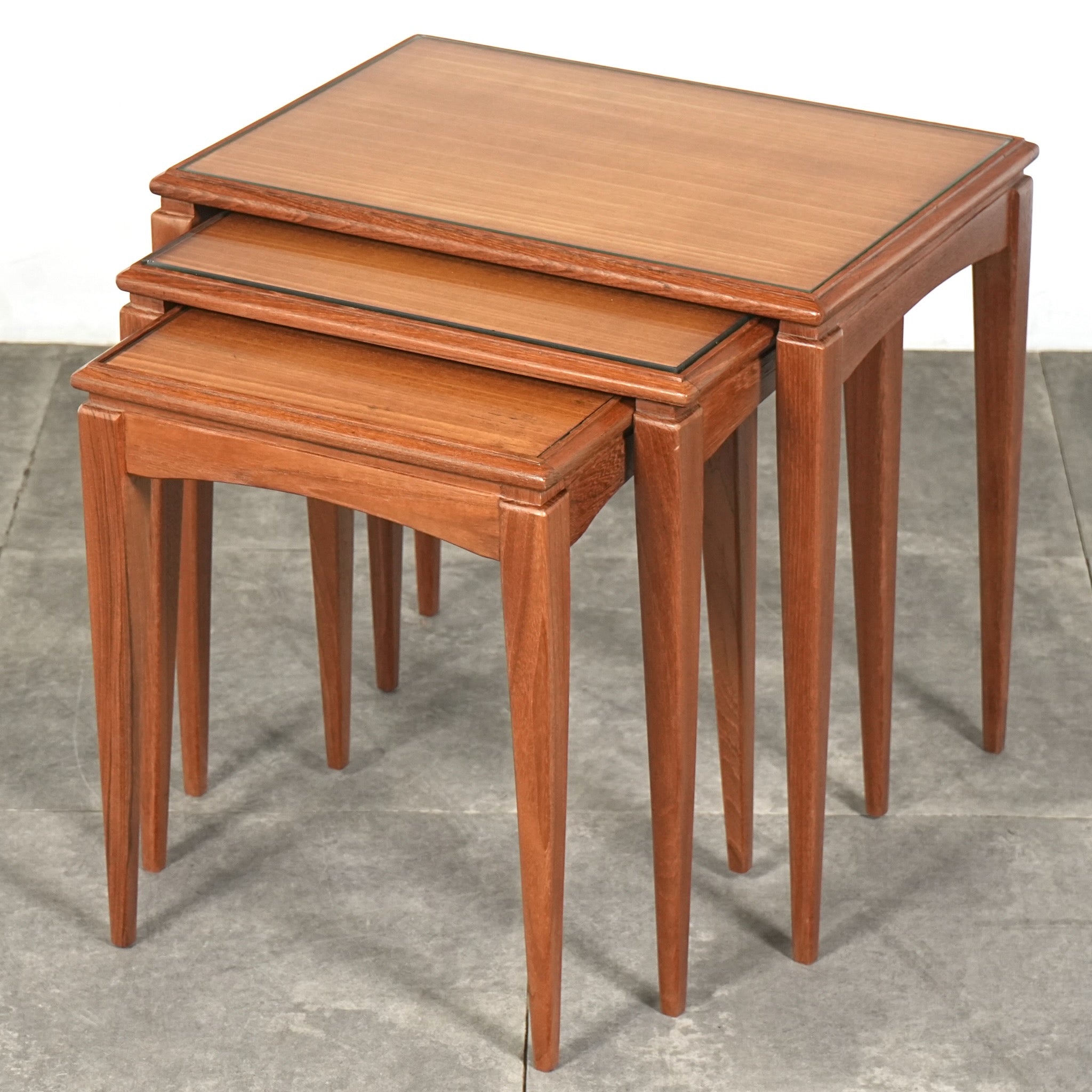 イギリス アンティーク家具 ネストテーブル 1940年頃 751A イギリス