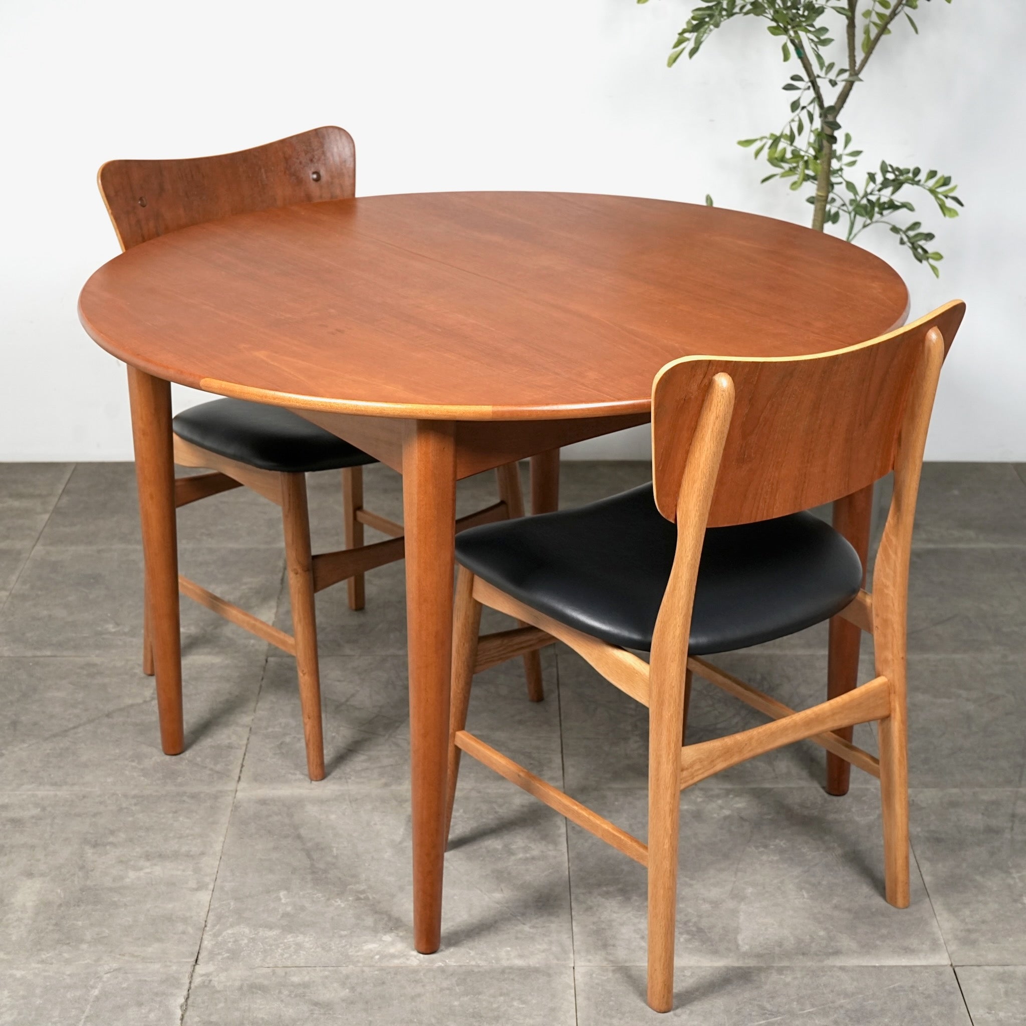 UZZY☆管360☆イギリス製☆チッペンデールエクステンションテーブル