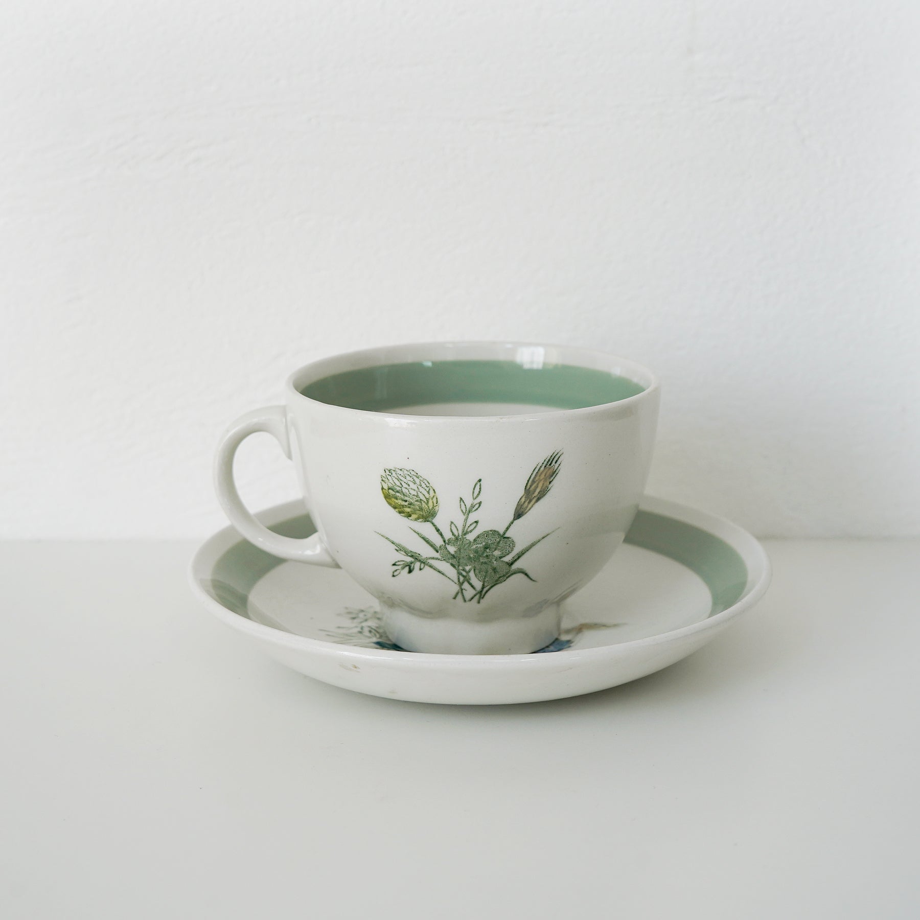 アンティークLivertons のトリオ1920-1939 年 アンティークLivertons