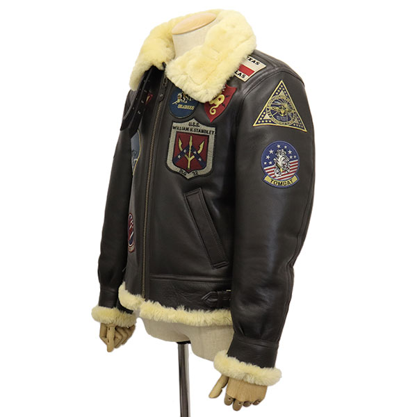 AVIREX USA B-17 モデル 戦闘機 時計 音声付き AVIREX USA B-17 モデル