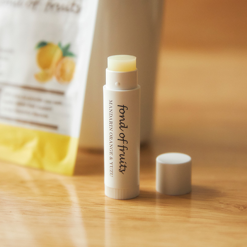 APS リップクリーム マンダリンオレンジ＆ユズ 4g: 化粧品 Tomod's