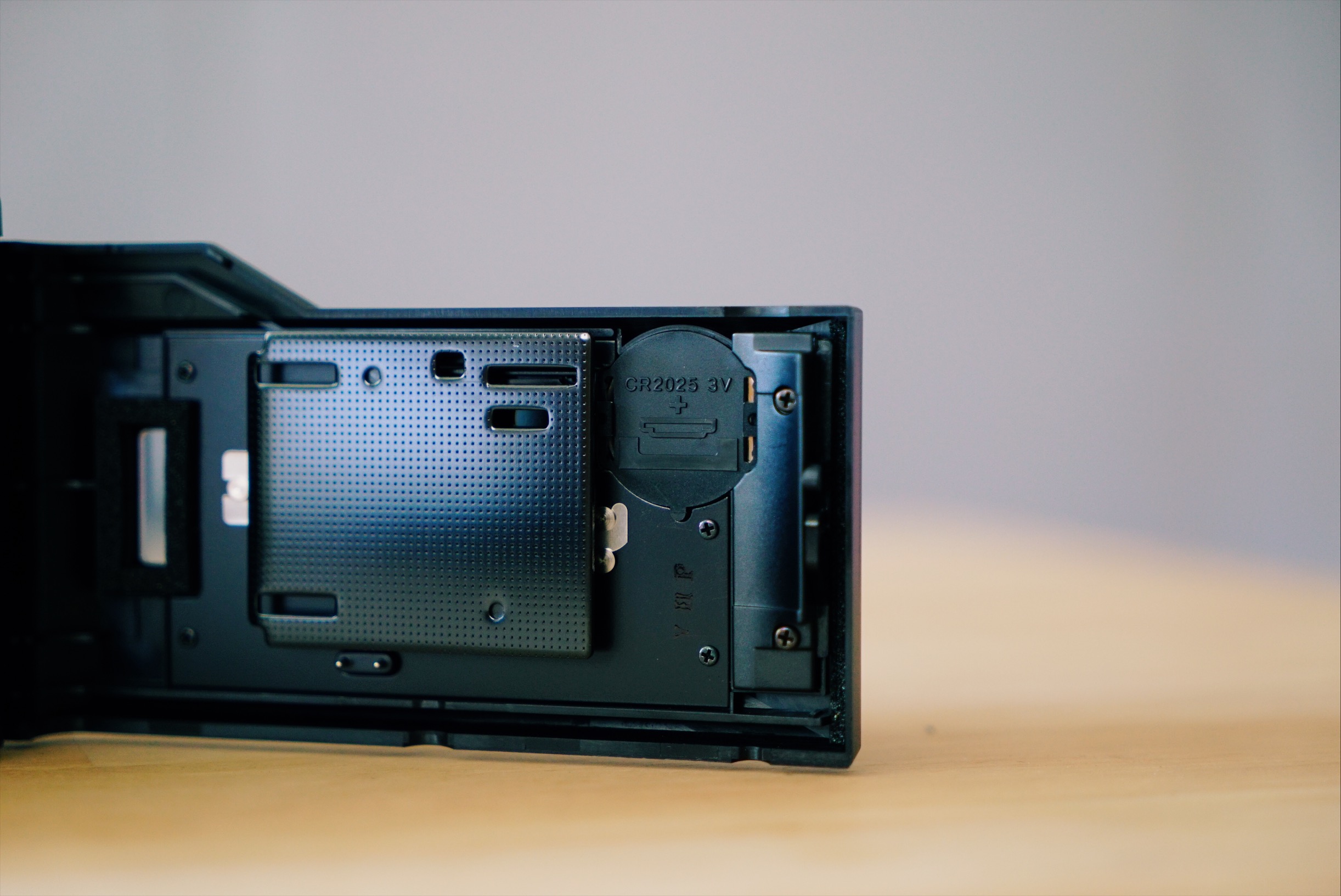 たった¥1,500でZEISS (ツァイス) T*が手に入る？ “鷹の目”を持つ