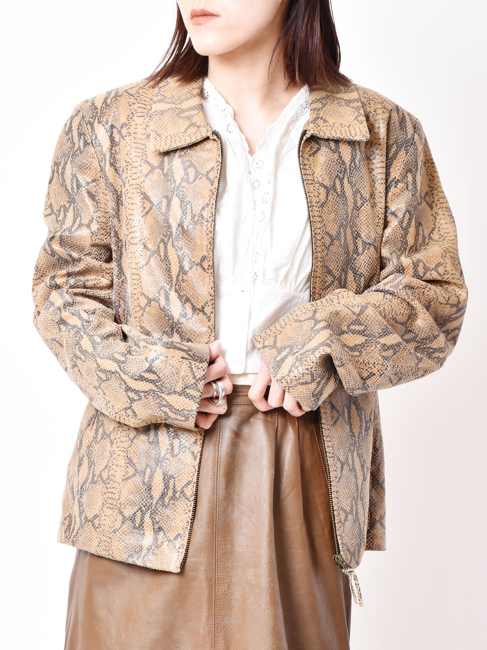 B01_8532_1600x.jpg?v=1626654382