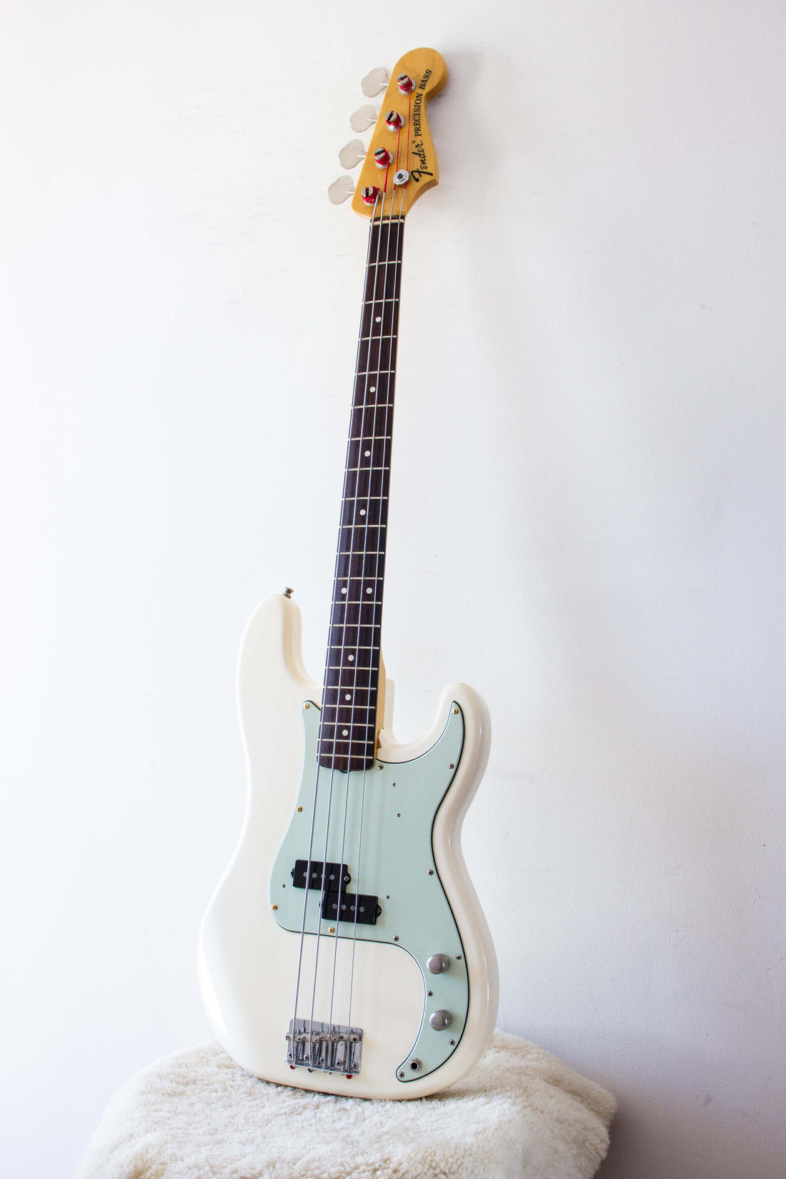 ベース Fender Japan PB70-70US Olympic White Fender Japan '70