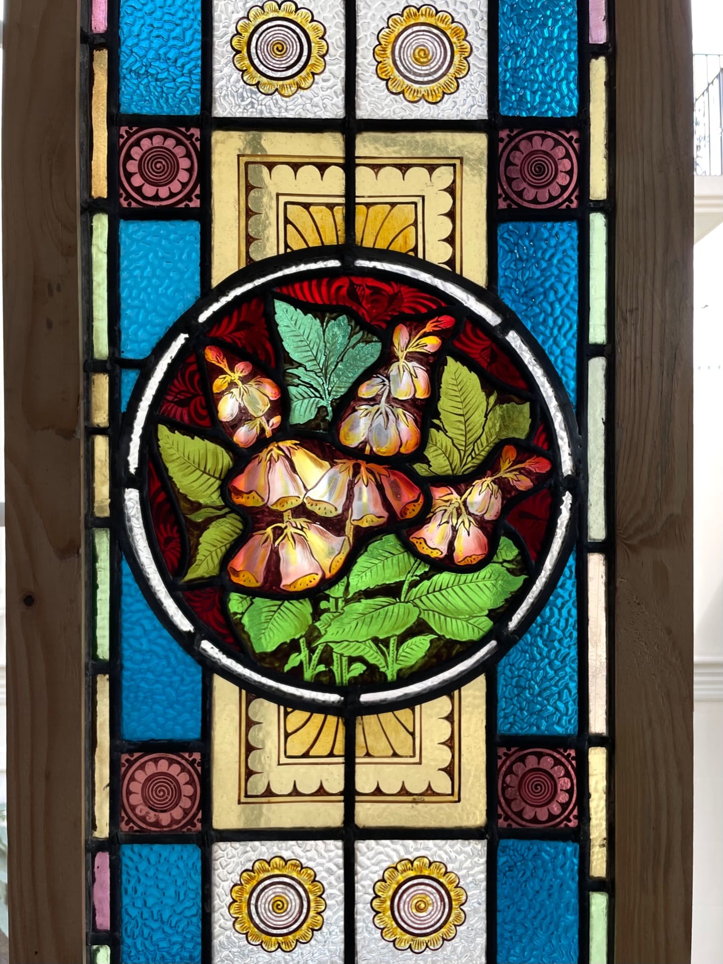 ステンドグラス 二匹のユニコーン グラスマスターズ 金継ぎ(錫)修復品