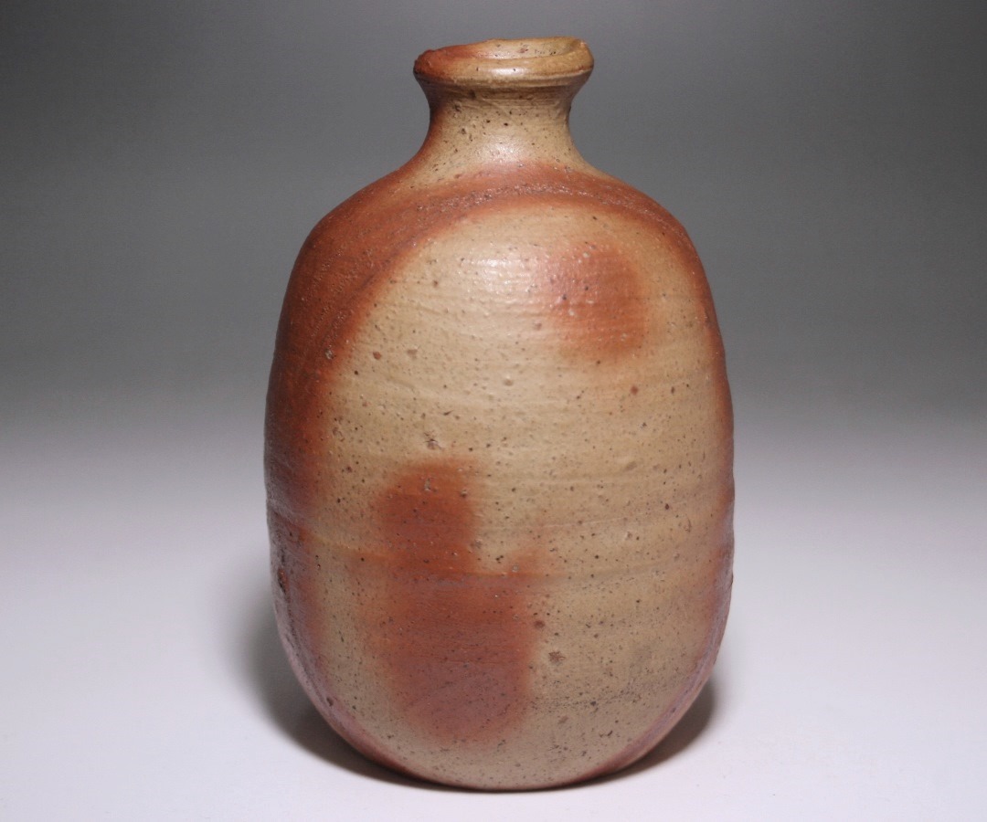 金重道明 作 「備前緋襷徳利」 ～備前焼専門卸小売店 川口陶楽苑～