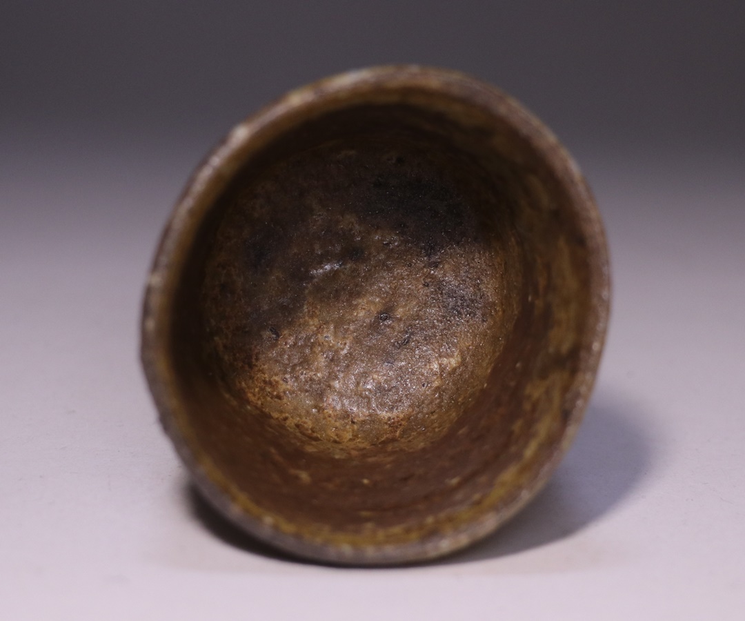 高力芳照 作 「備前黒胡麻酒呑」 ～備前焼専門卸小売店 川口陶楽苑～