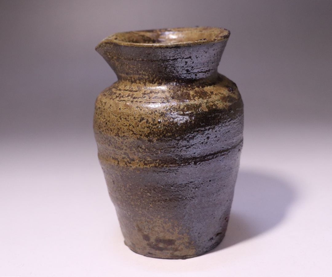 中 壺 備前焼 27 中 壺 備前焼 27 中 壺 備前焼 27 出版物のご案内