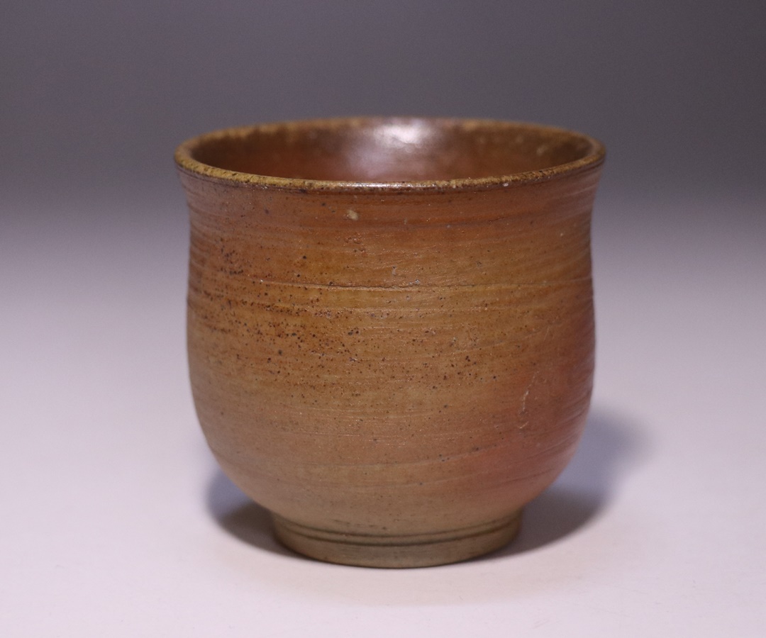 備前 『伊勢崎 満』のぐい呑み ④ 共箱 備前 『伊勢崎 満』のぐい呑み