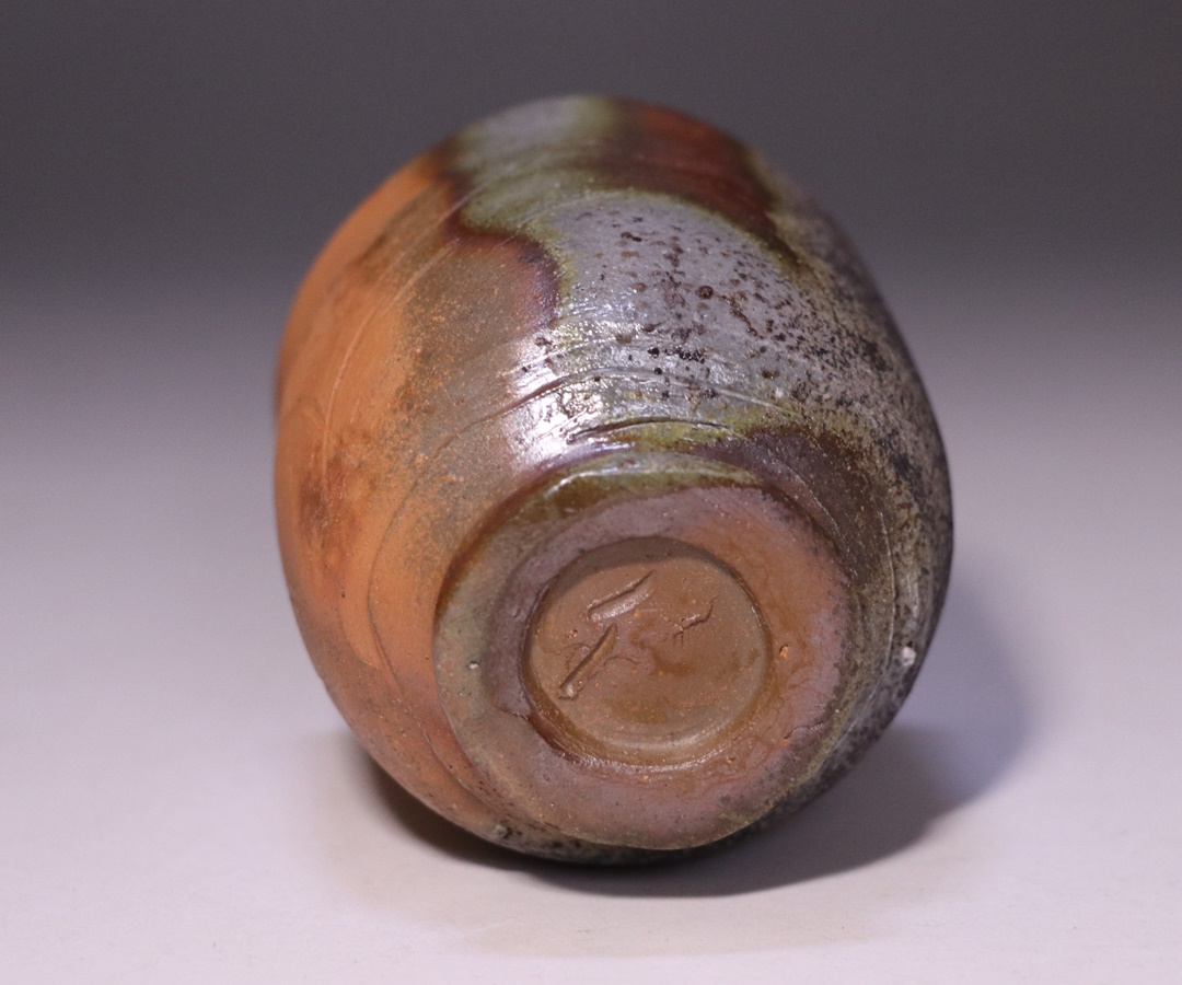 伊勢崎 満 作 「伊部ぐい呑」 ～備前焼専門卸小売店 川口陶楽苑～