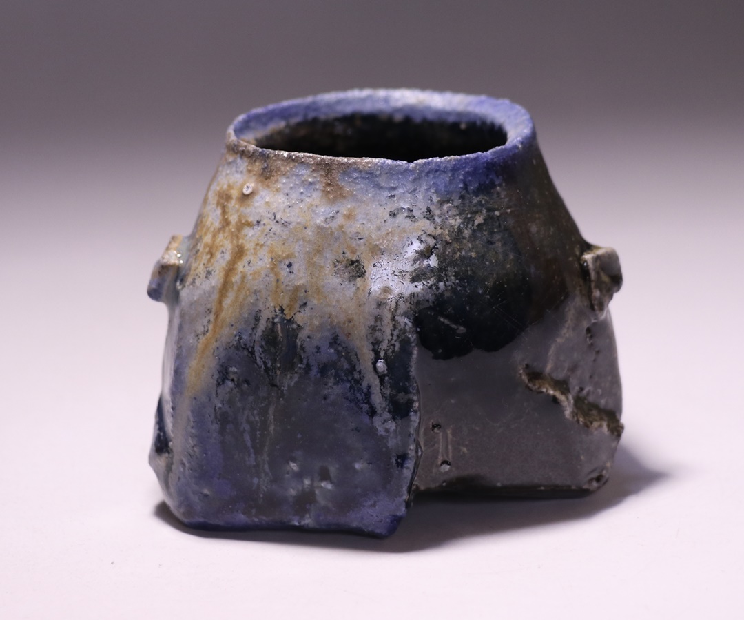 大岩智之 作 「黒酒呑」 ～備前焼専門卸小売店 川口陶楽苑～