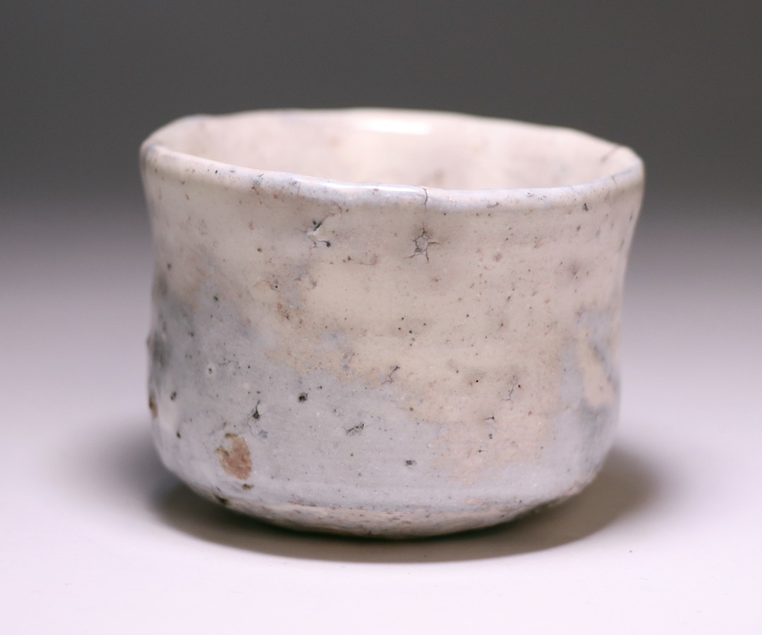 金重有邦 作 「粉吹酒呑」 ～備前焼専門卸小売店 川口陶楽苑～