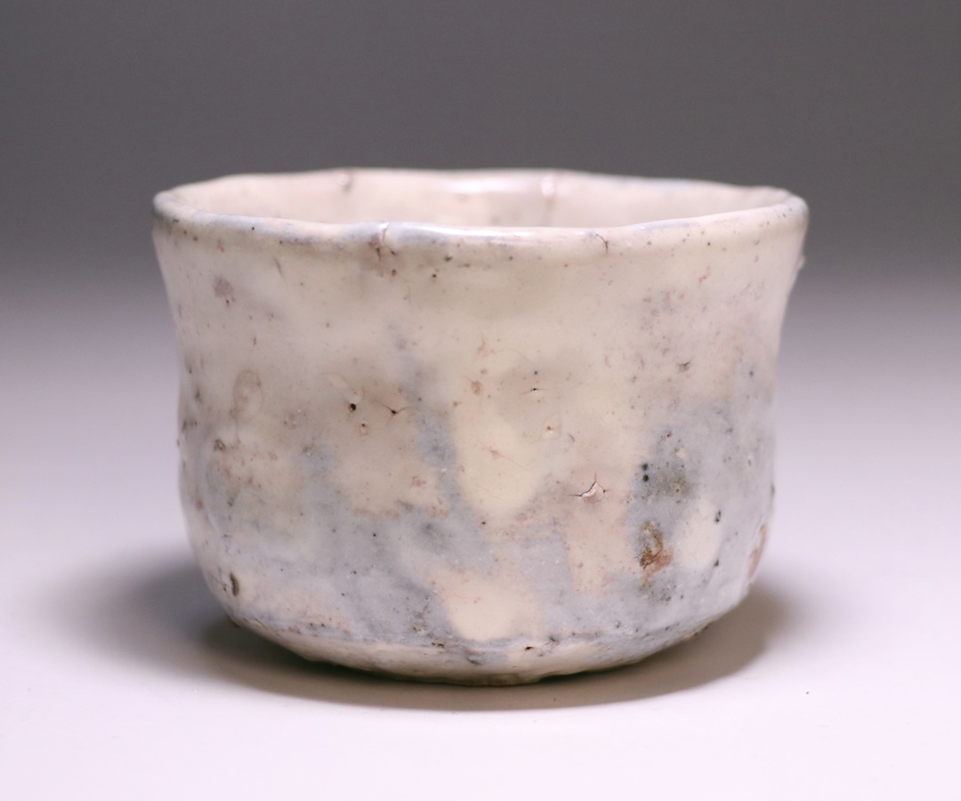金重有邦 作 「粉吹酒呑」 ～備前焼専門卸小売店 川口陶楽苑～