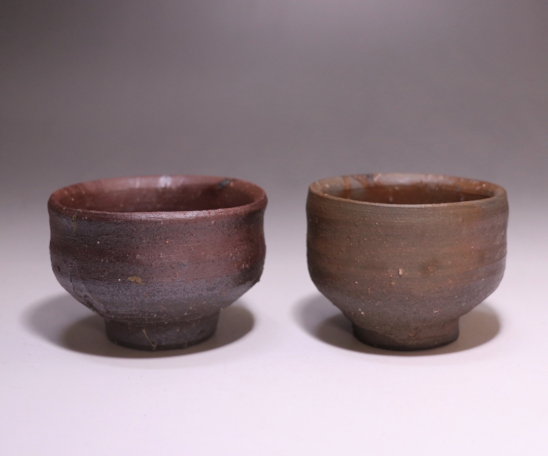 藤原 建 作 「備前ぐい呑 二客」 ～備前焼専門卸小売店 川口陶楽苑～